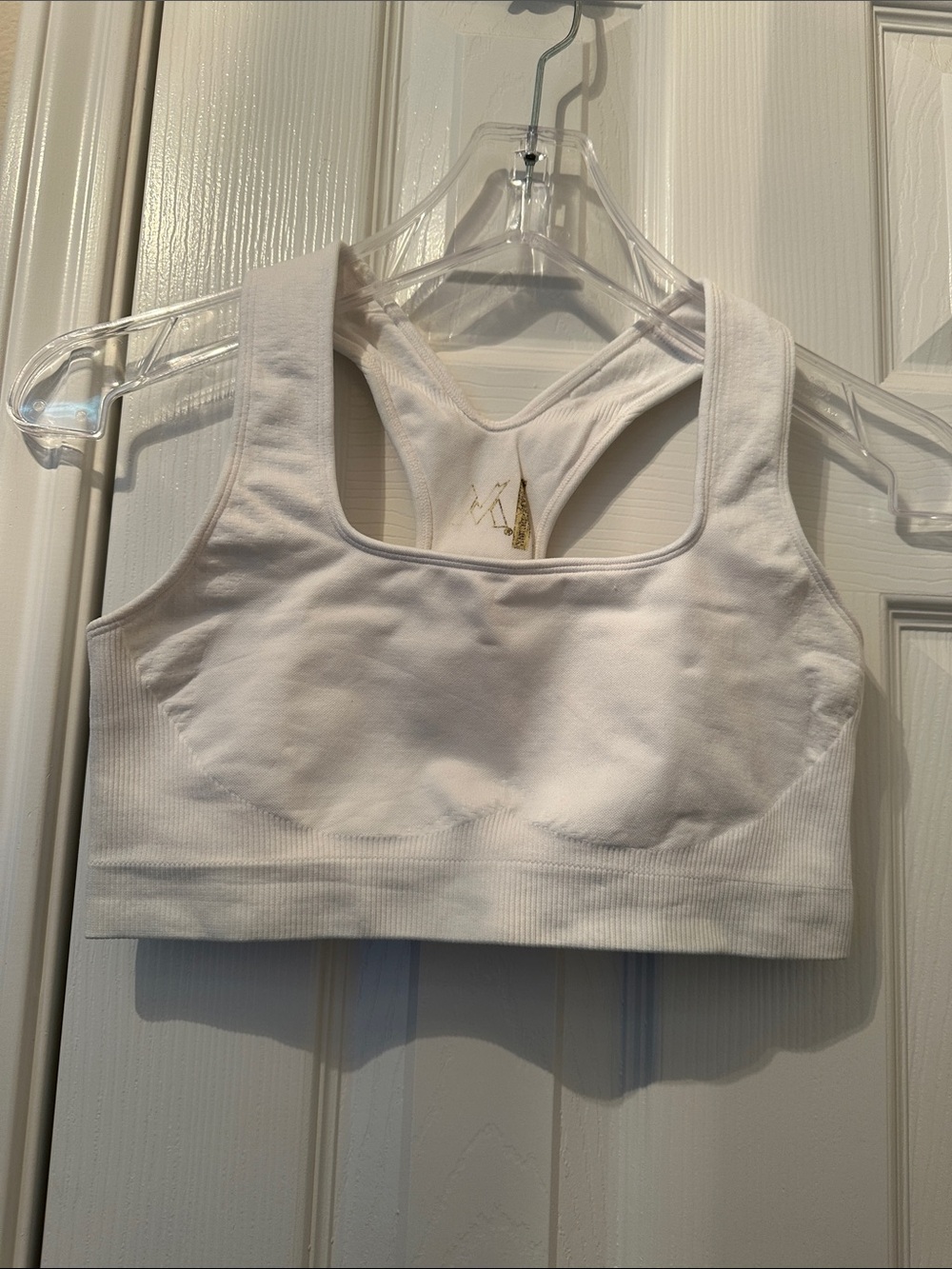 White Seamless Sports Bra - Comfortable Everyday Support